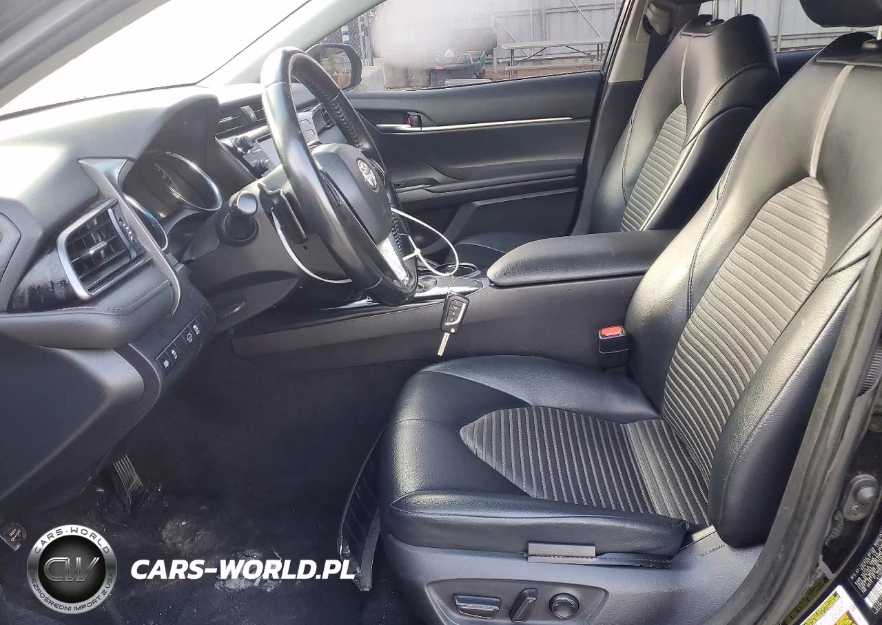 2020 Toyota Camry Se VIN:4T1G11AK0LU902075 - 7