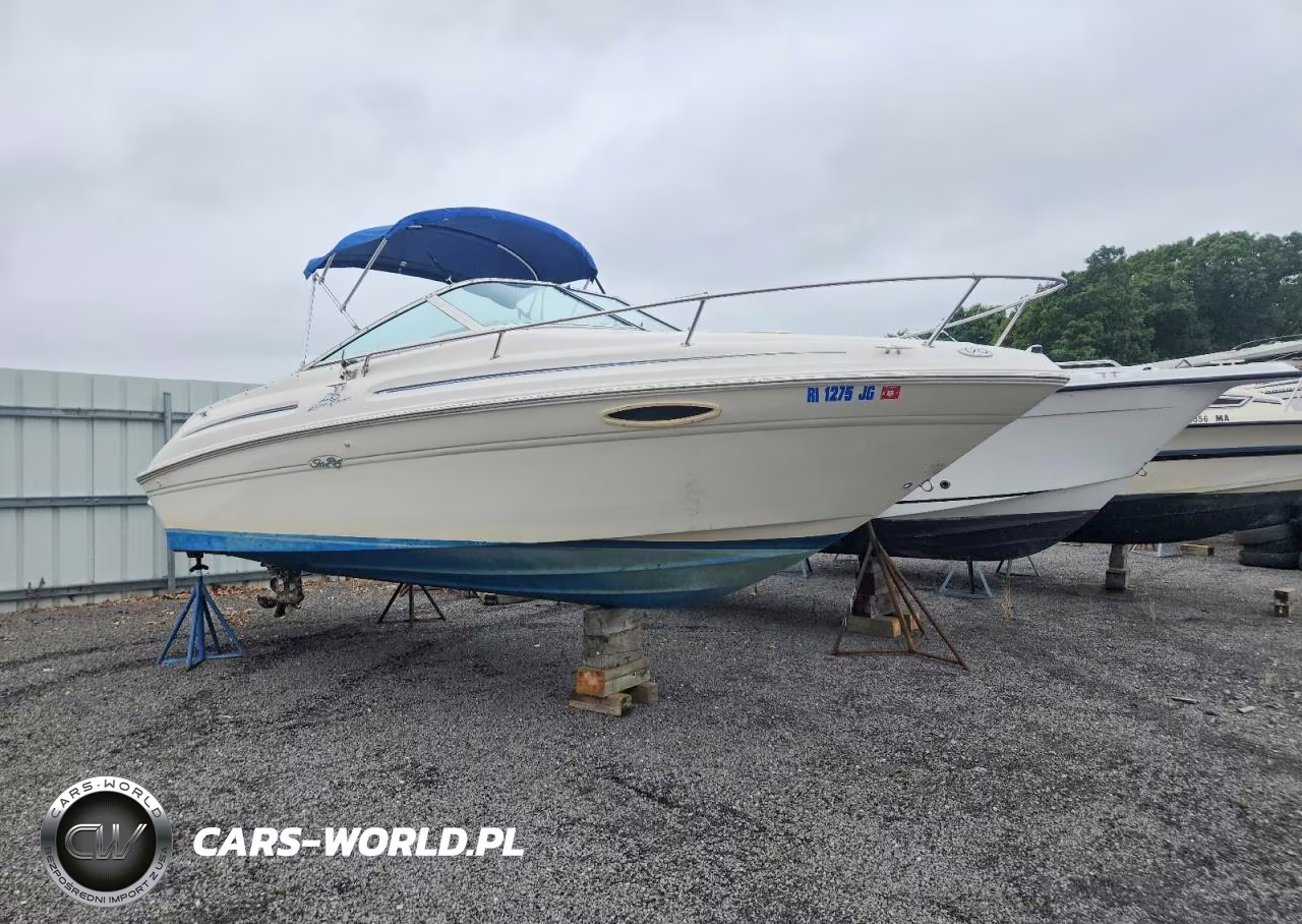 2001 Sea Ray Boats 215 Express Cruiser