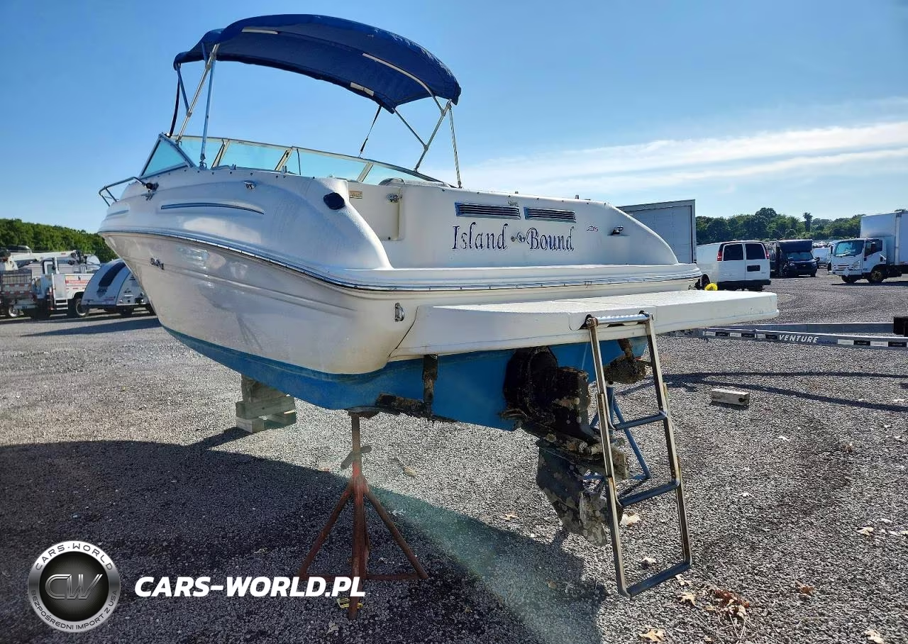 2001 Sea Ray Boats 215 Express Cruiser VIN:SERV1569G001 - 3