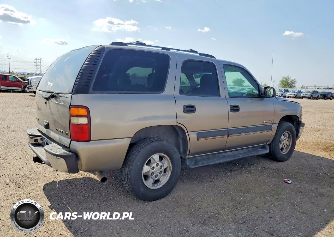 2003 Chevrolet Tahoe C1500 VIN:1GNEC13V93R134930 - 3