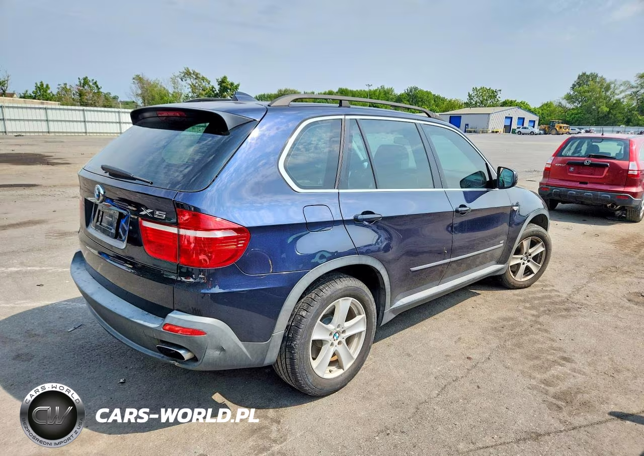 2007 BMW X5 4.8I VIN:4USFE83517LY65287 - 3