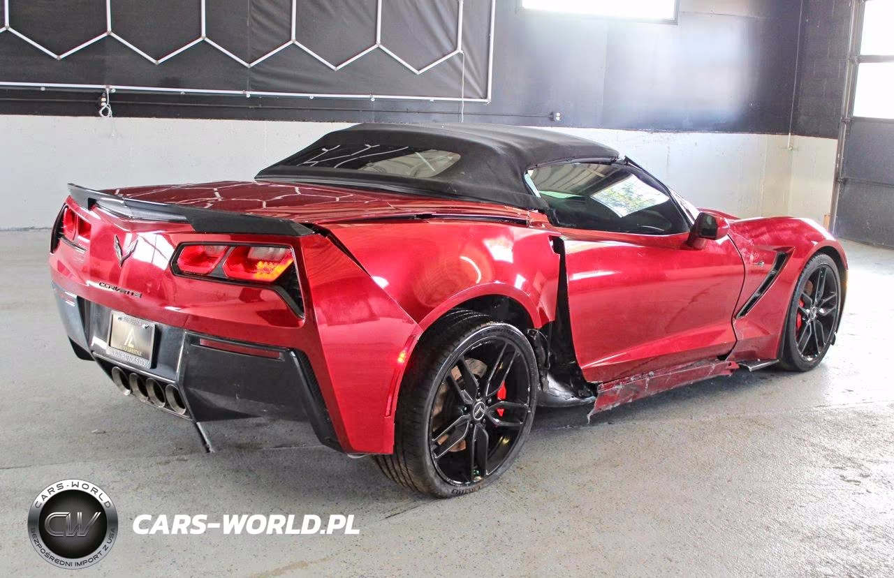 2015 Chevrolet Corvette Stingray Z51 2Lt VIN:1G1YK3D70F5106474 - 3
