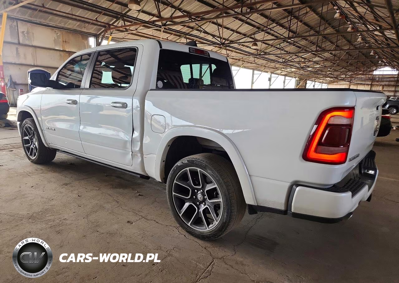 2019 Ram 1500 Laramie VIN:1C6RREJT9KN858289 - 2