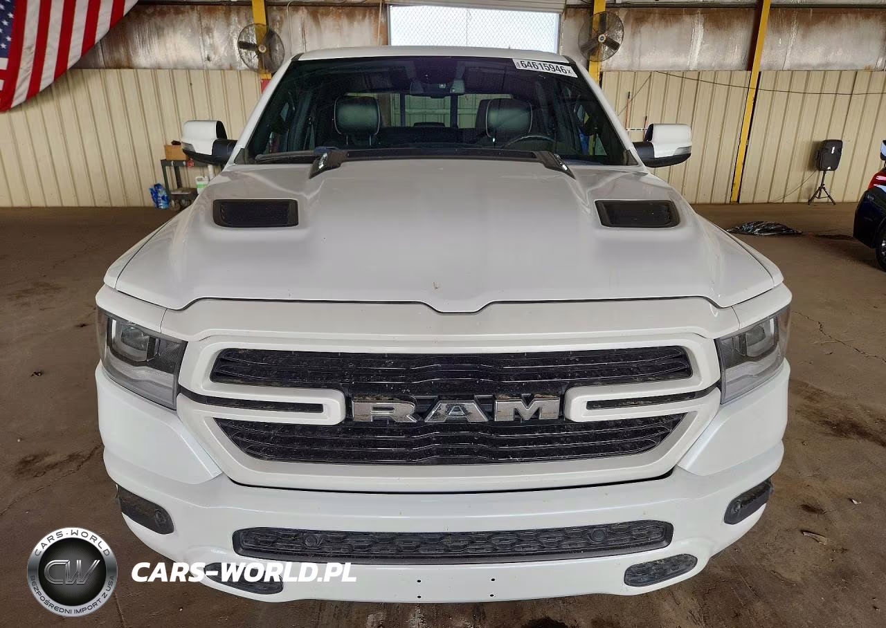 2019 Ram 1500 Laramie VIN:1C6RREJT9KN858289 - 5