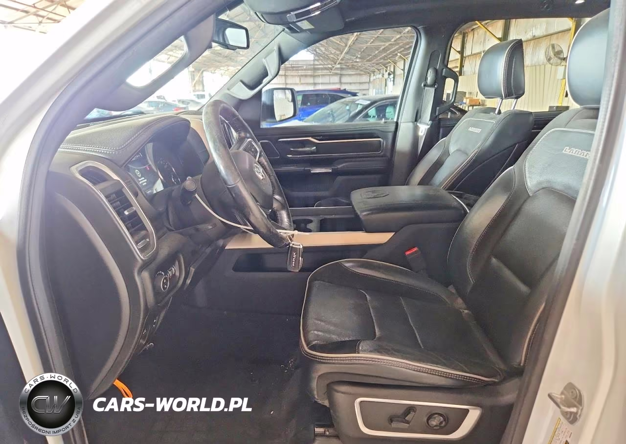 2019 Ram 1500 Laramie VIN:1C6RREJT9KN858289 - 7