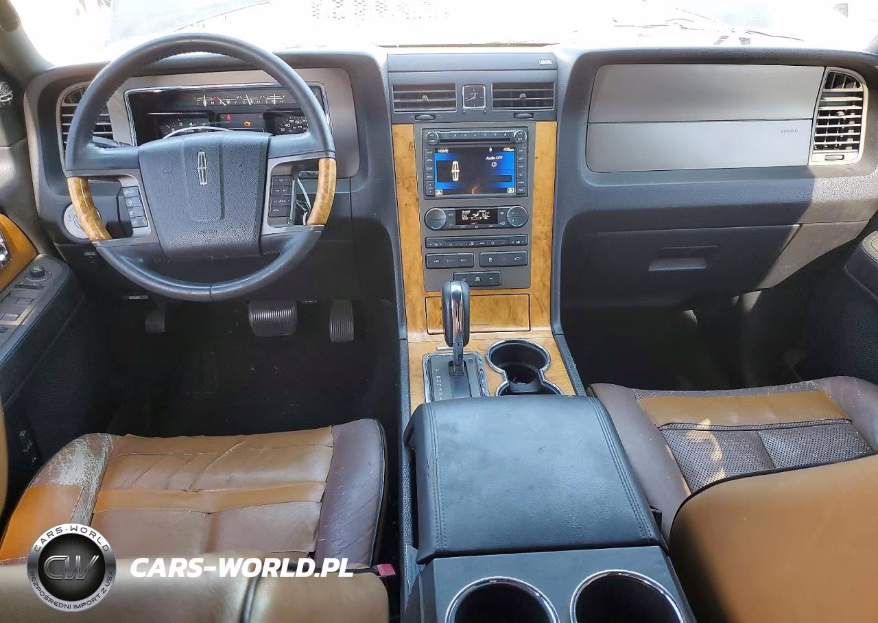 2011 Lincoln Navigator VIN:5LMJJ2J51BEJ09461 - 8