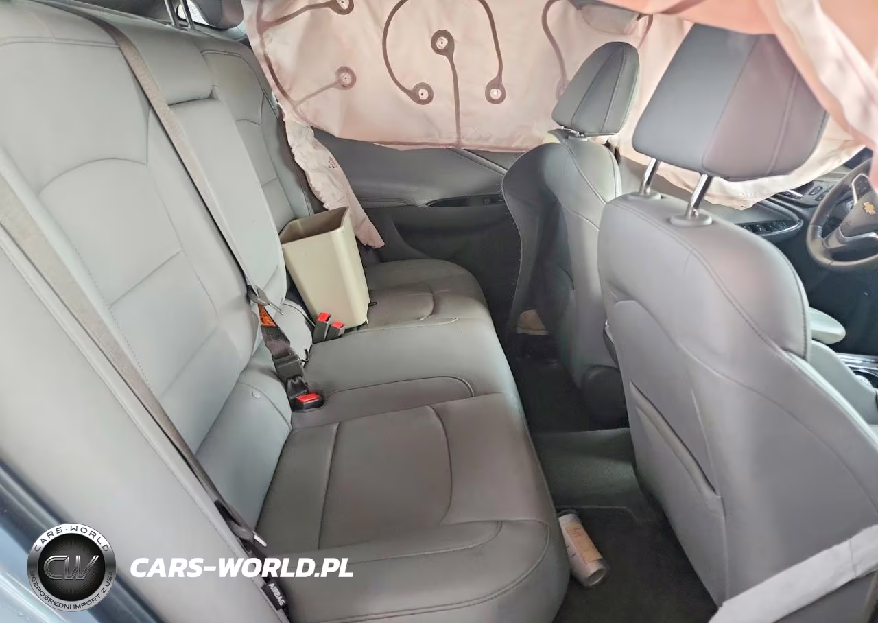2018 Chevrolet Malibu Premier VIN:1G1ZE5SX6JF124524 - 10