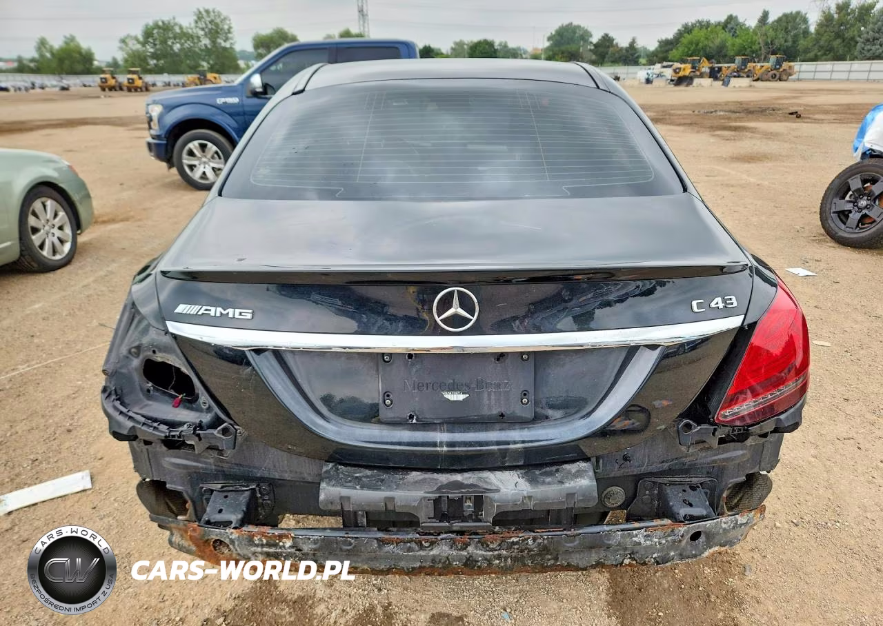 2017 Mercedes-Benz C 300 4Matic VIN:55SWF4KB7HU198716 - 6