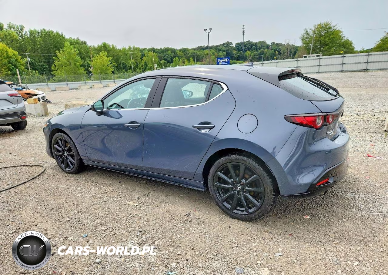 2022 Mazda 3 Premium VIN:JM1BPBML1N1507611 - 2
