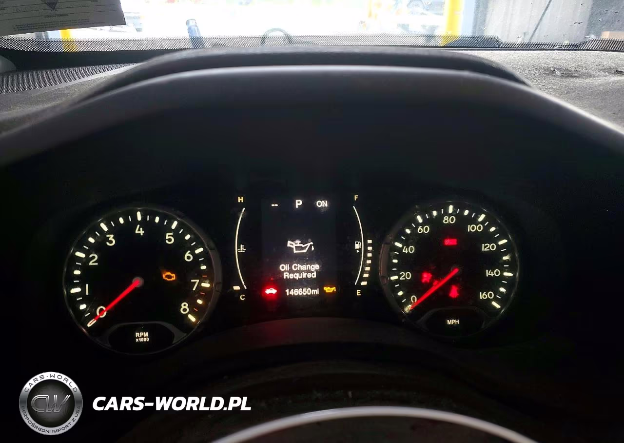 2016 Jeep Renegade Latitude VIN:ZACCJBBT4GPE39252 - 9