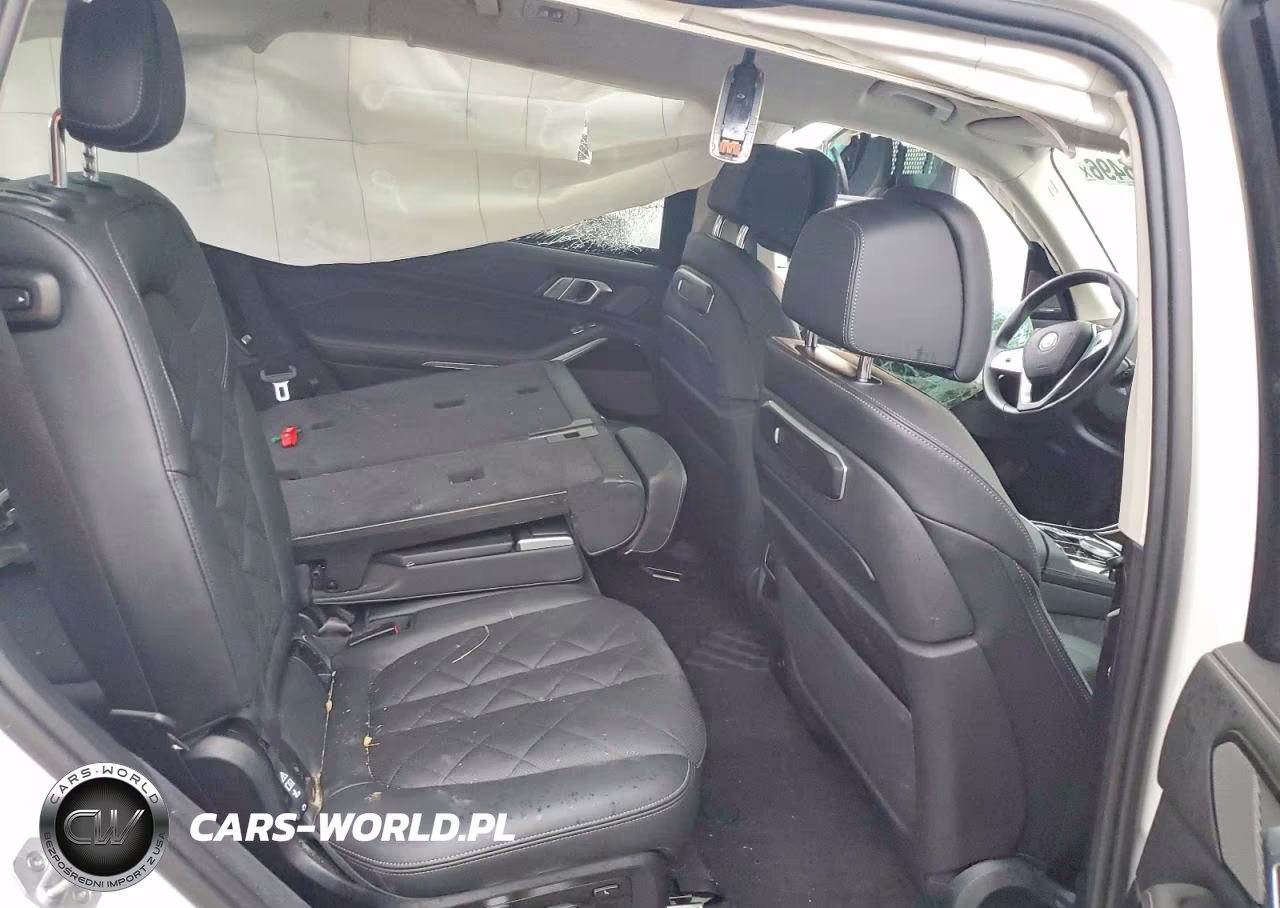 2024 BMW X7 xDrive40I VIN:5UX23EM01R9U66583 - 11