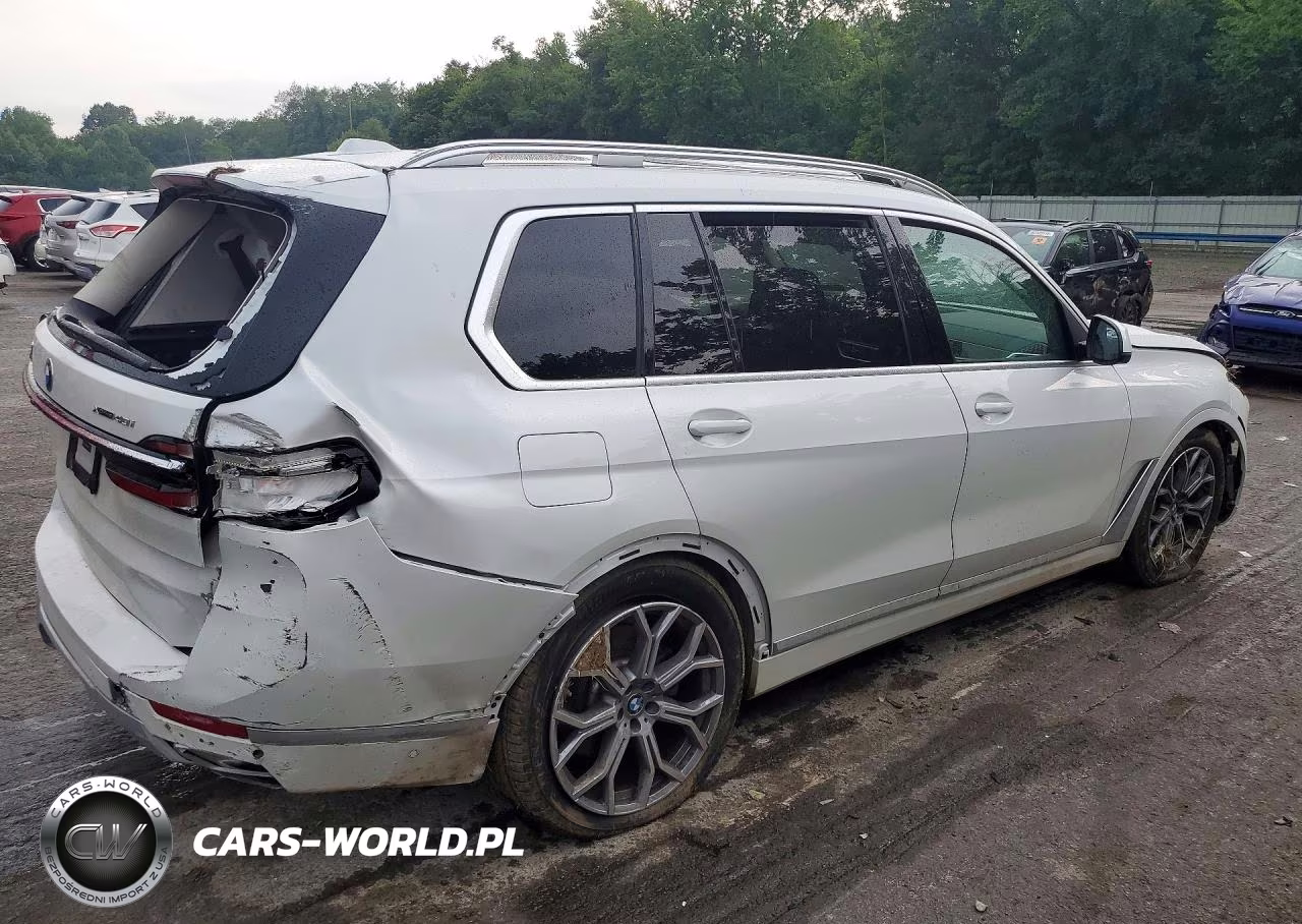 2024 BMW X7 xDrive40I VIN:5UX23EM01R9U66583 - 3