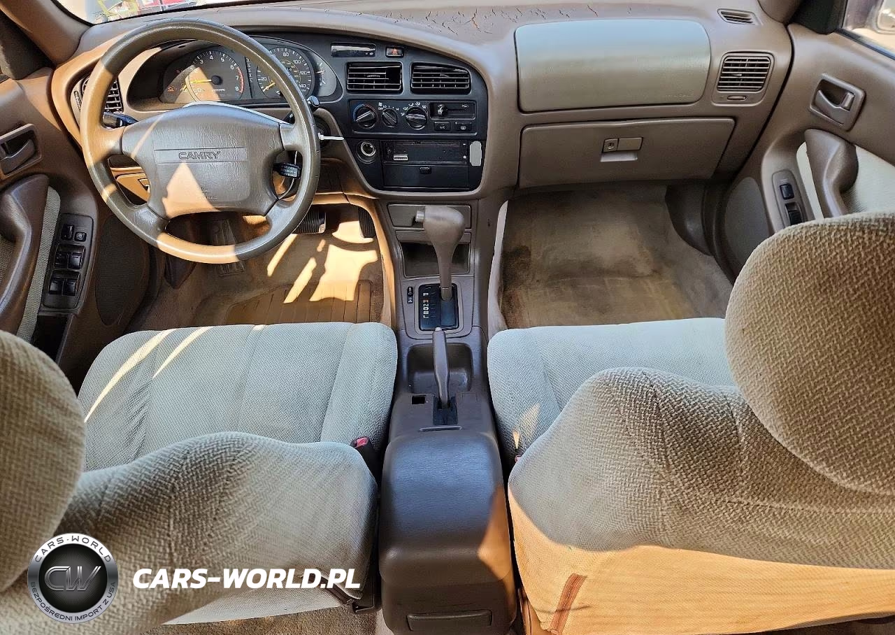 1994 Toyota Camry Le VIN:4T1SK12E5RU445837 - 8