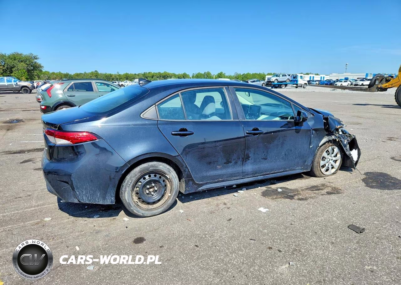 2022 Toyota Corolla Le VIN:5YFEPMAE0NP306261 - 3