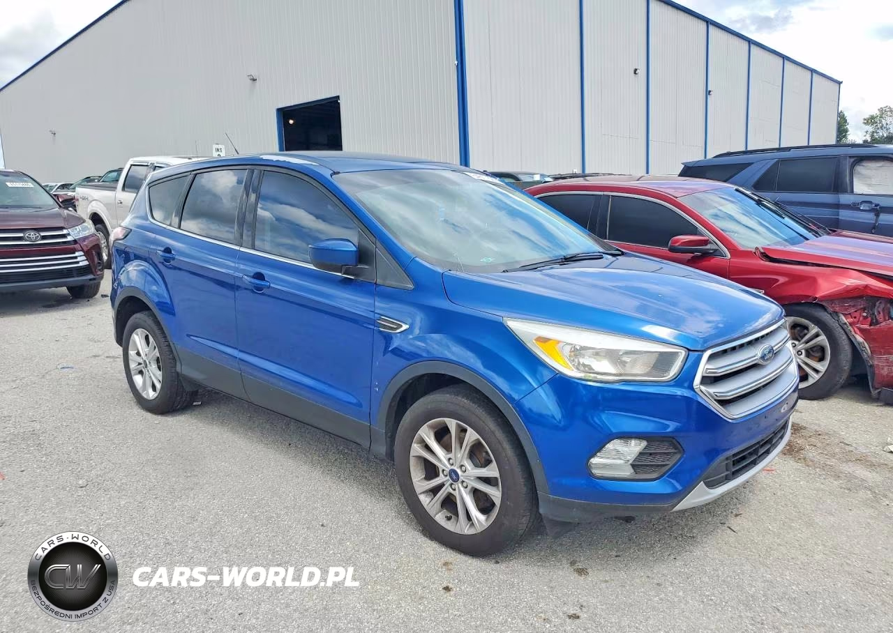 2017 FORD ESCAPE SE VIN:1FMCU9GD9HUE90548 - 4