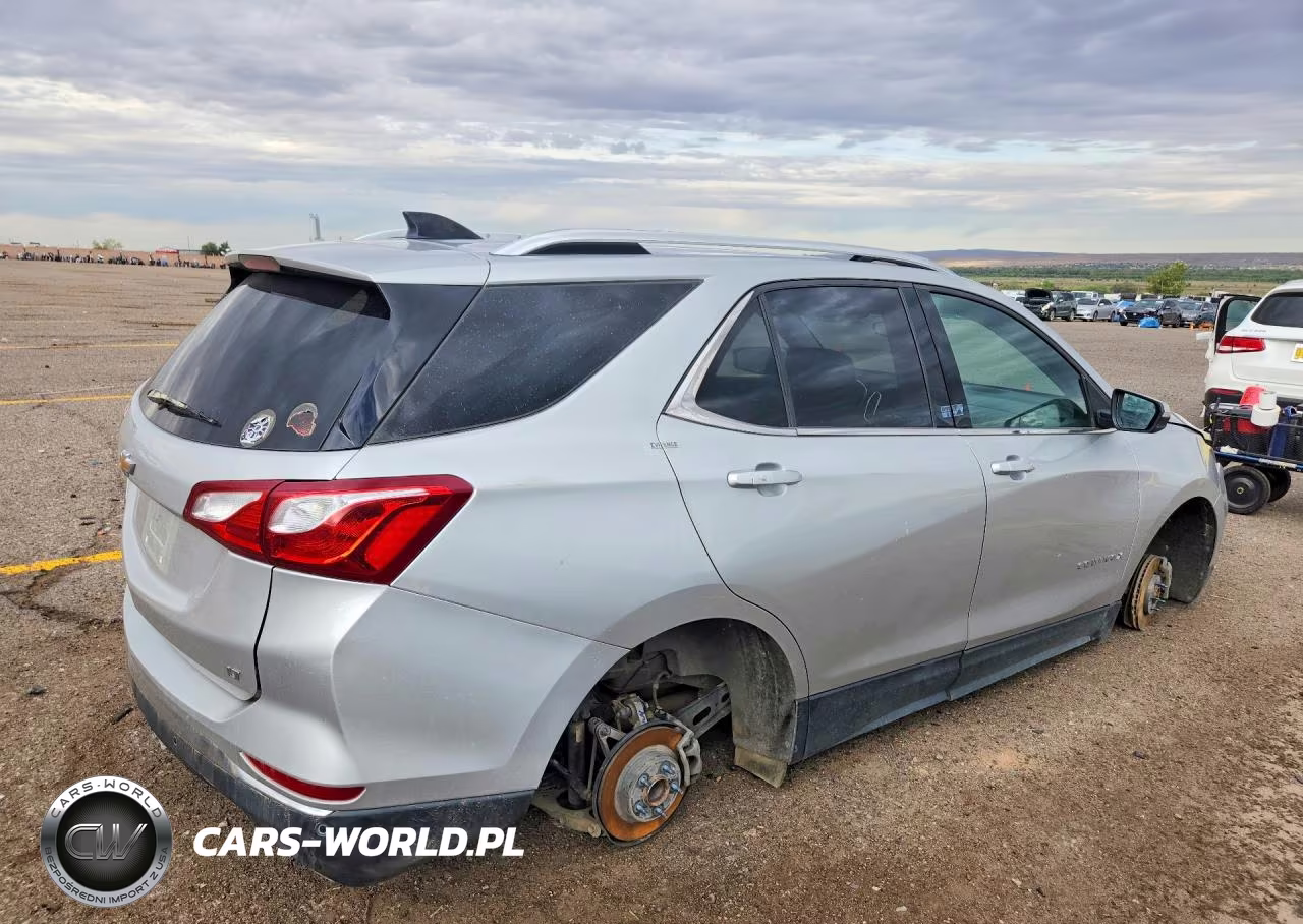 2019 Chevrolet Equinox Lt VIN:3GNAXLEX9KS632456 - 3