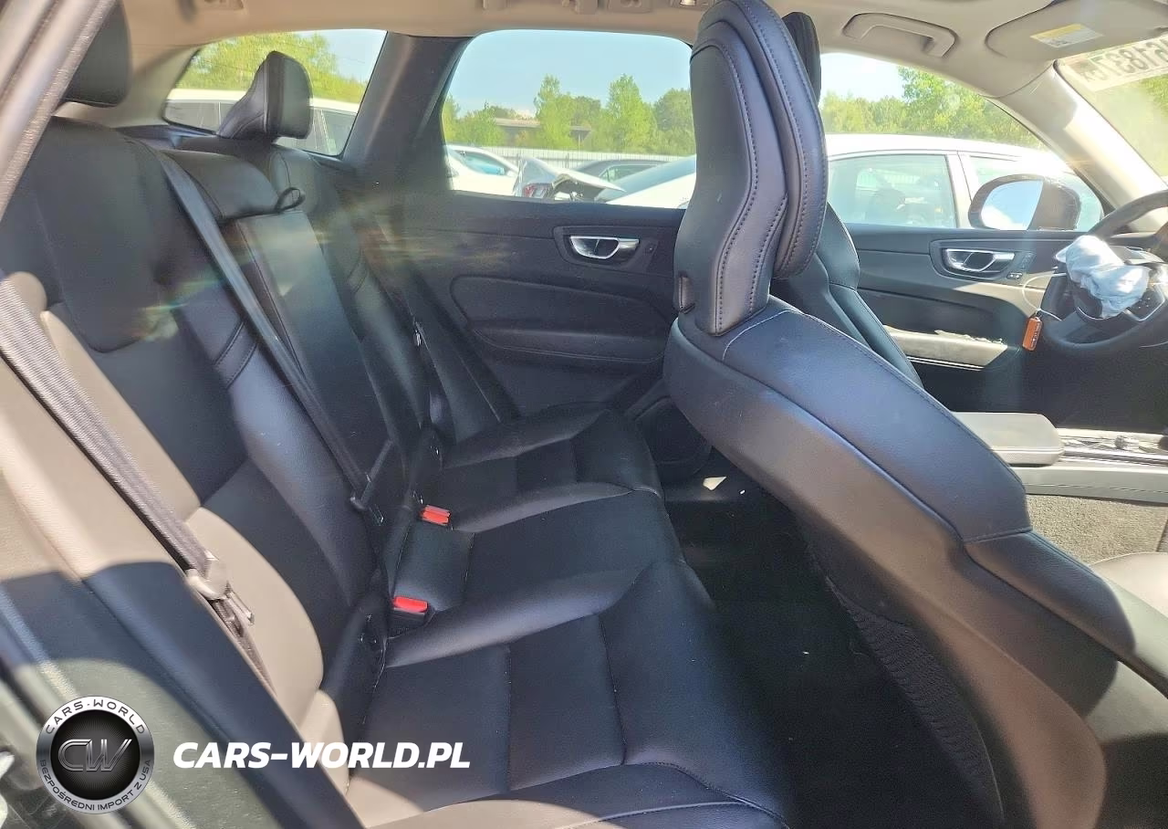 2023 Volvo Xc60 Core VIN:YV4L12RVXP1311814 - 11