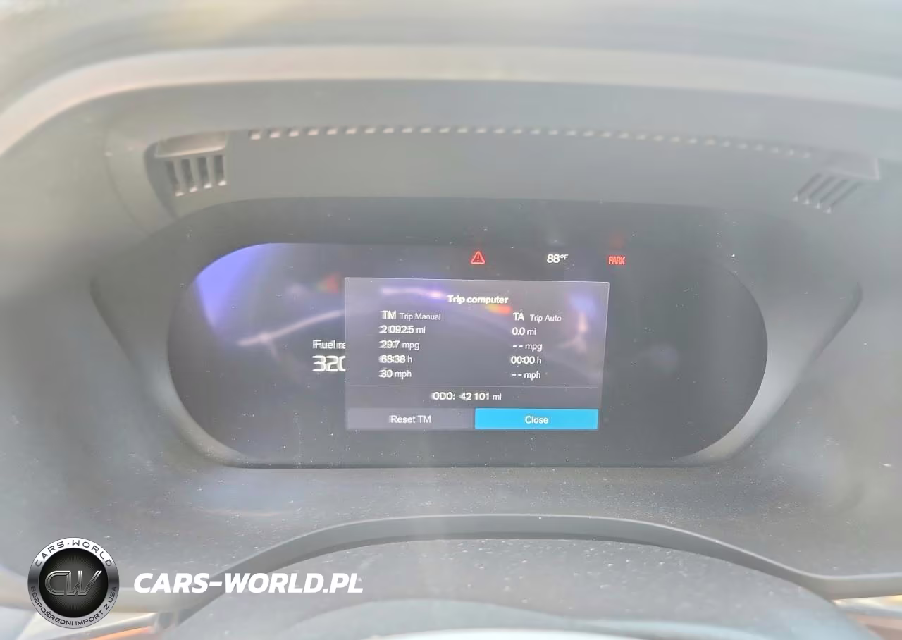 2023 Volvo Xc60 Core VIN:YV4L12RVXP1311814 - 9