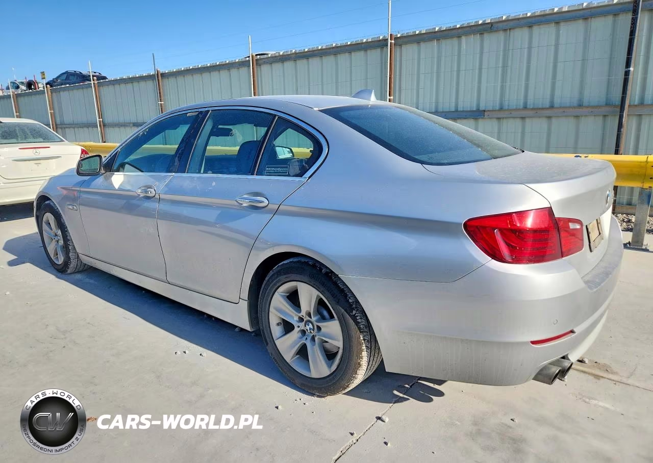 2011 BMW 528 I VIN:WBAFR1C56BC750000 - 2