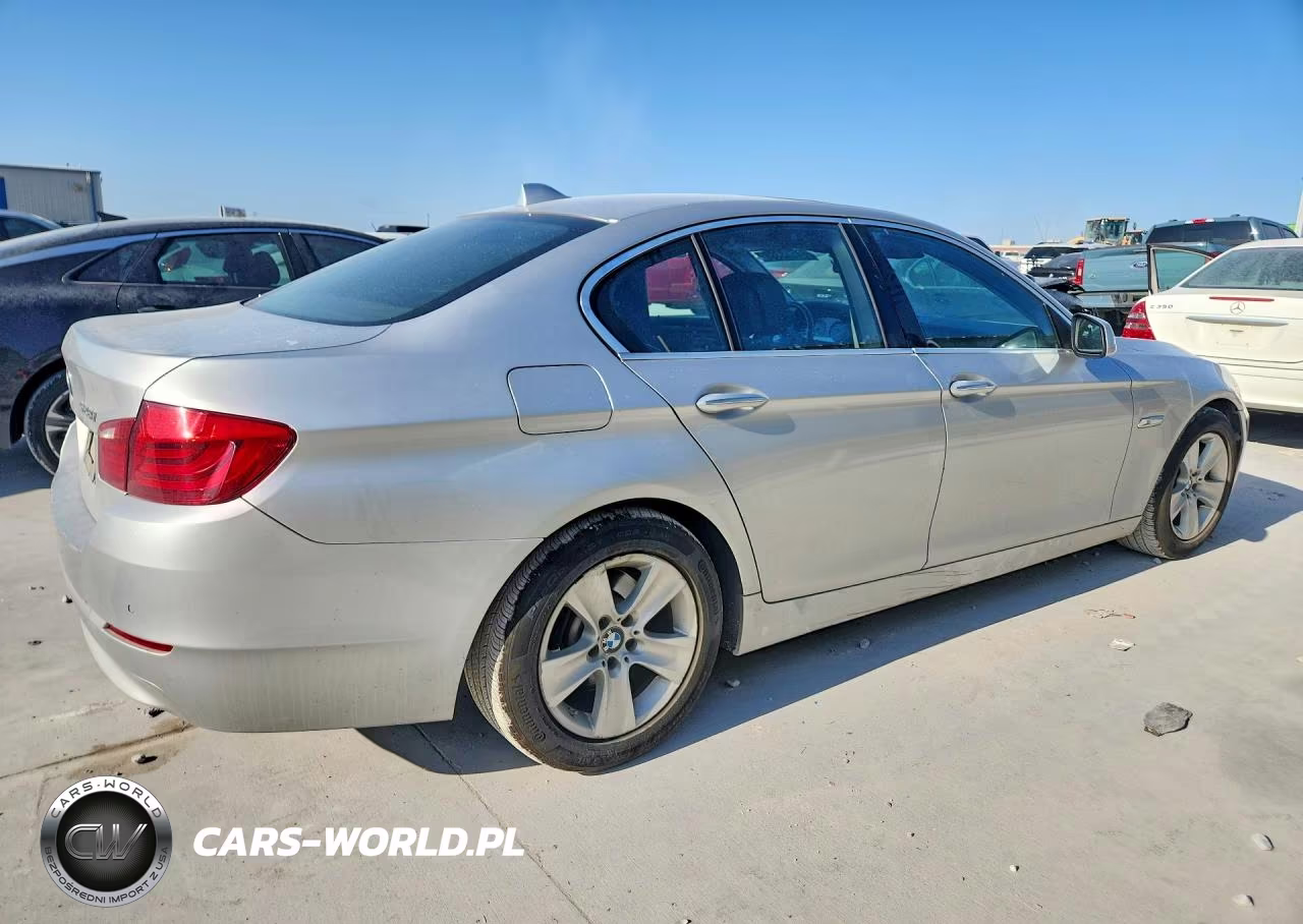 2011 BMW 528 I VIN:WBAFR1C56BC750000 - 3