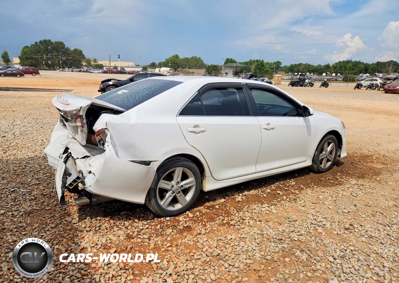 2013 Toyota Camry Se VIN:4T1BF1FK7DU261531 - 3