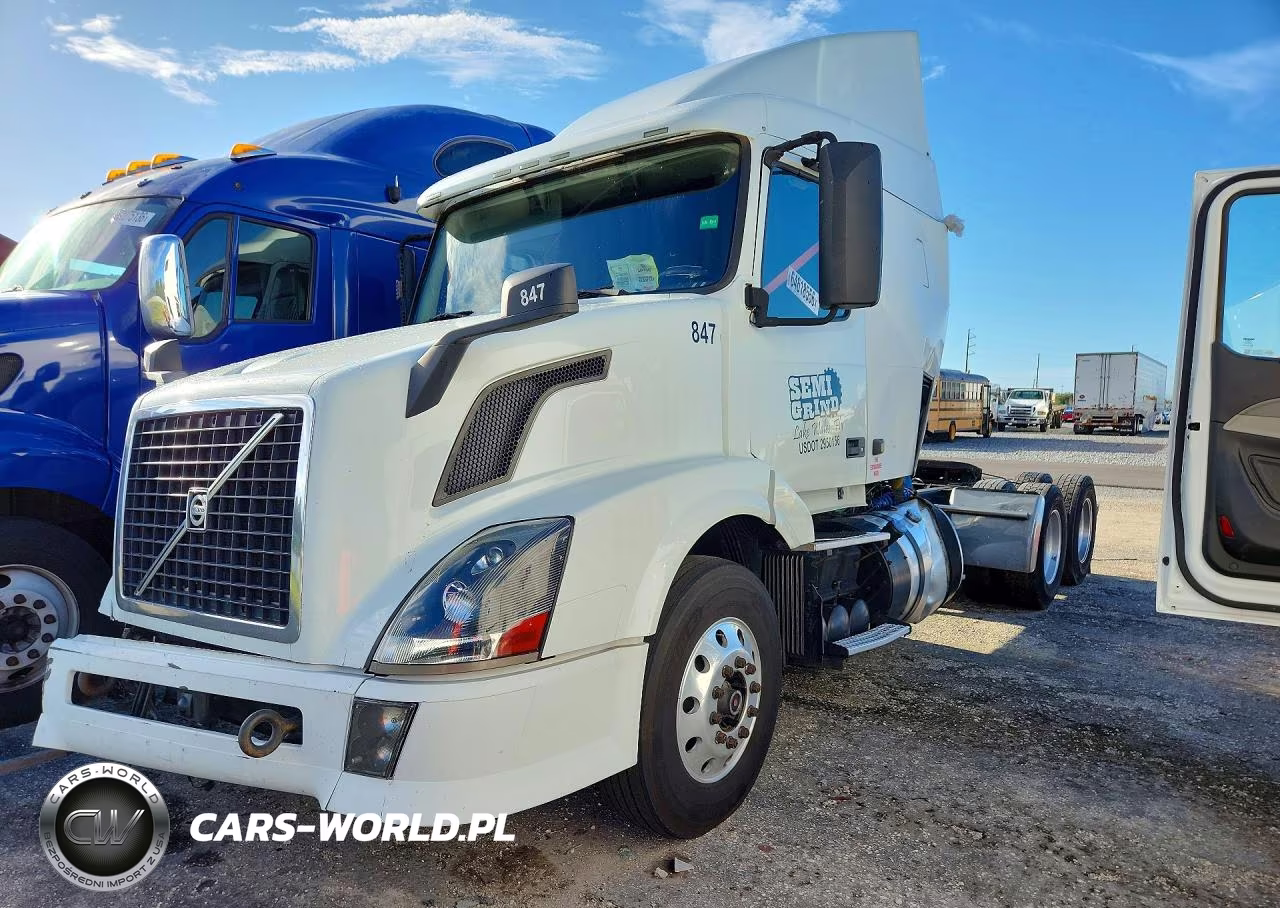 2014 Volvo Vnl Semi Truck