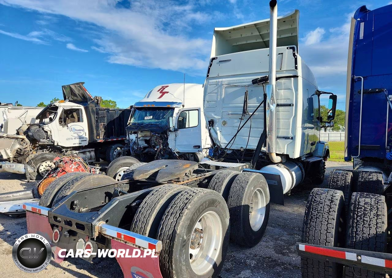 2014 Volvo Vnl Semi Truck VIN:4V4NC9TG9EN168907 - 3