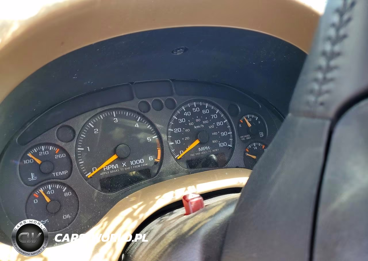 1999 Chevrolet Blazer VIN:1GNCS13W4XK149062 - 9
