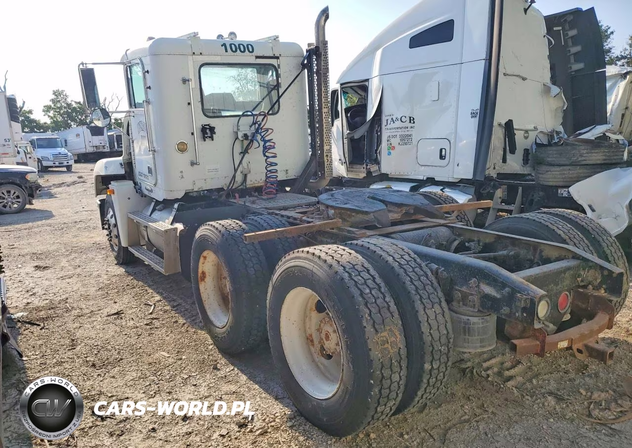 2000 Freightliner Fld120 Semi Truck VIN:1FUYDDYB1YDF18297 - 2