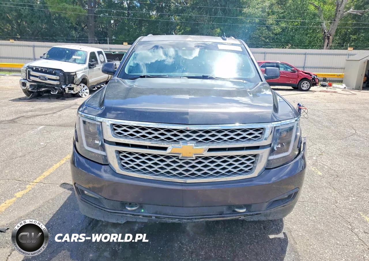 2017 Chevrolet Tahoe C1500 Lt VIN:1GNSCBKCXHR160971 - 5