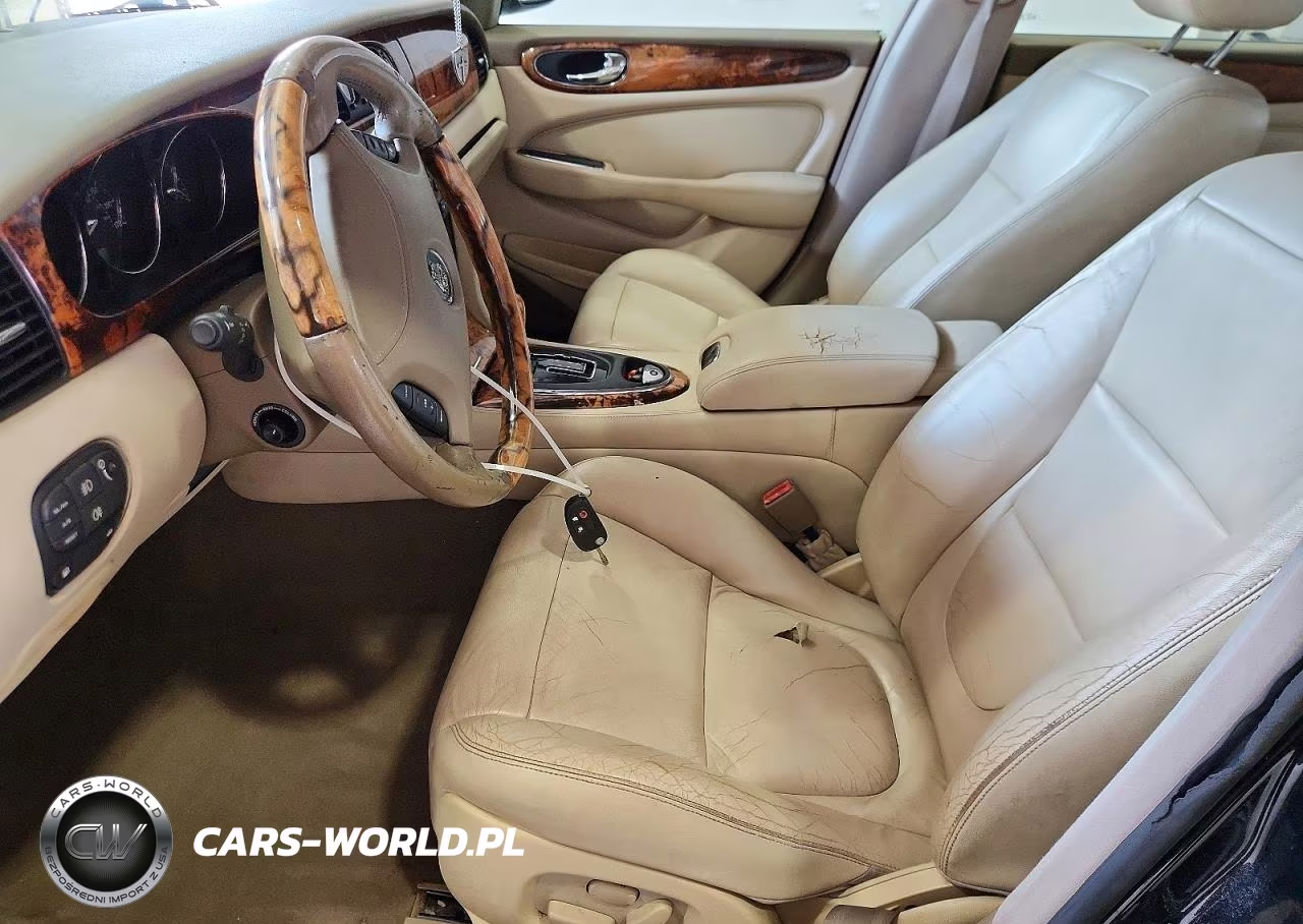 2004 Jaguar Xj8 VIN:SAJEA71C74SG01571 - 7