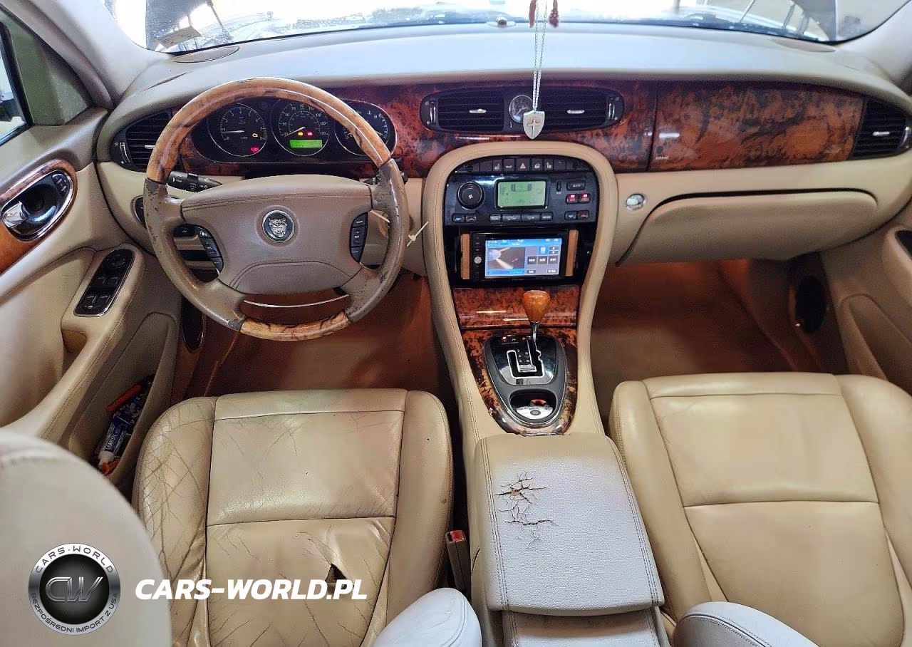 2004 Jaguar Xj8 VIN:SAJEA71C74SG01571 - 8