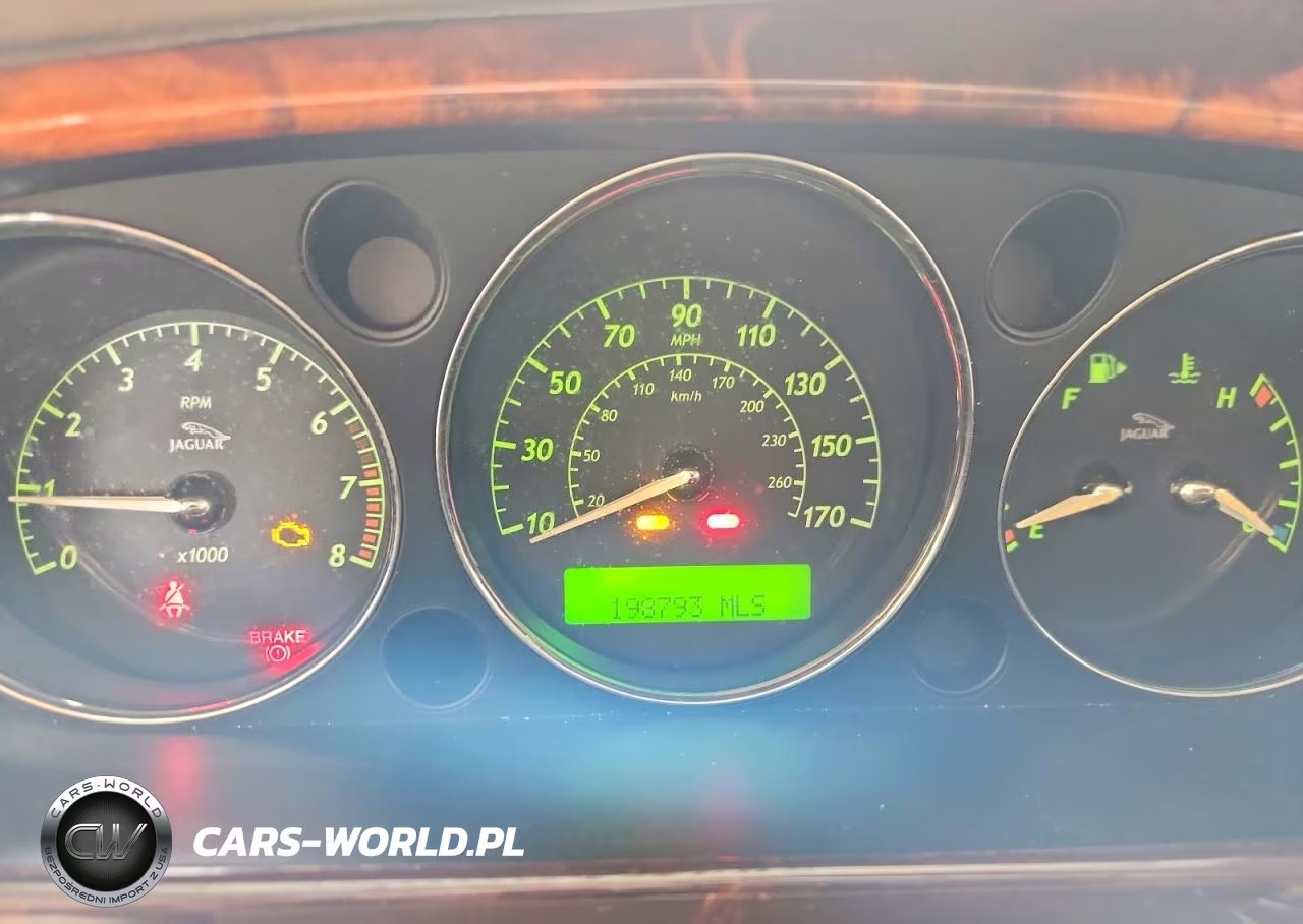 2004 Jaguar Xj8 VIN:SAJEA71C74SG01571 - 9