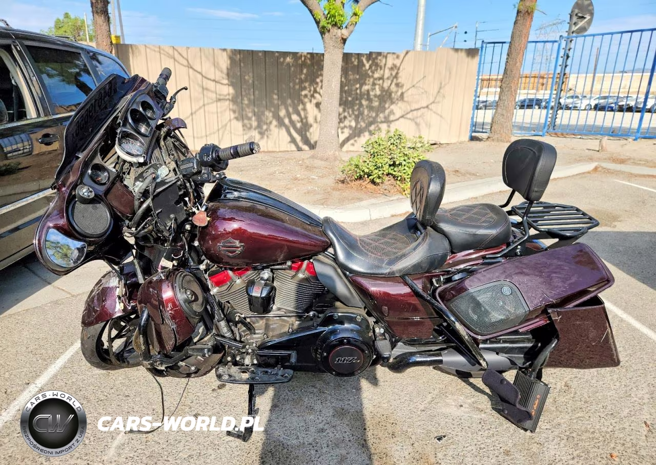 2019 Harley-Davidson Flhxse VIN:1HD1PXL30KB960388 - 3