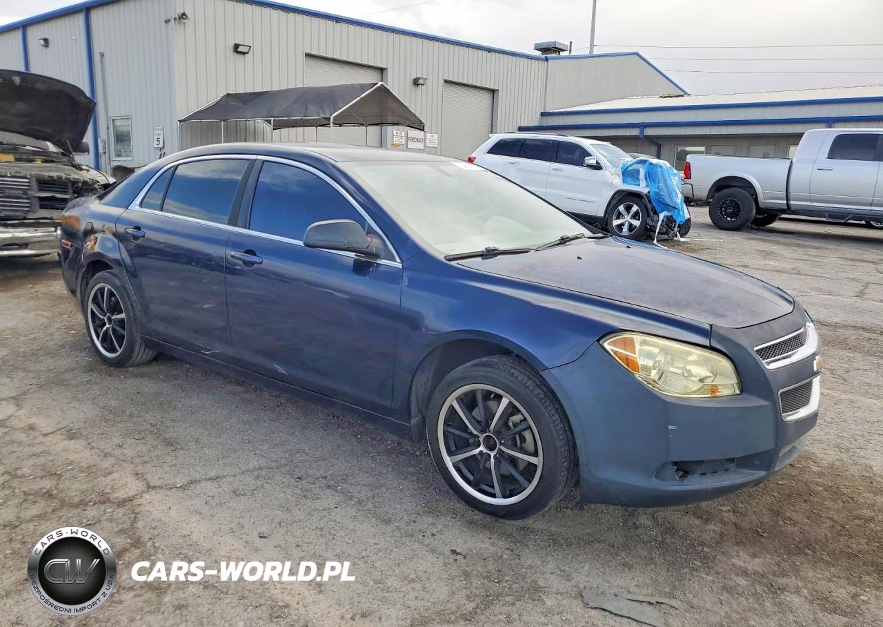 2011 Chevrolet Malibu Ls VIN:1G1ZB5E16BF388327 - 4