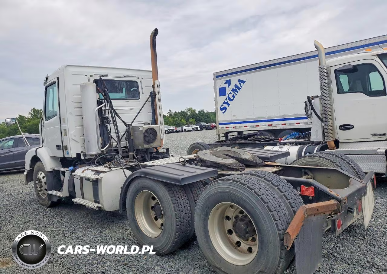 2014 Volvo Vnm Semi Truck VIN:4V4MC9EG5EN173868 - 2