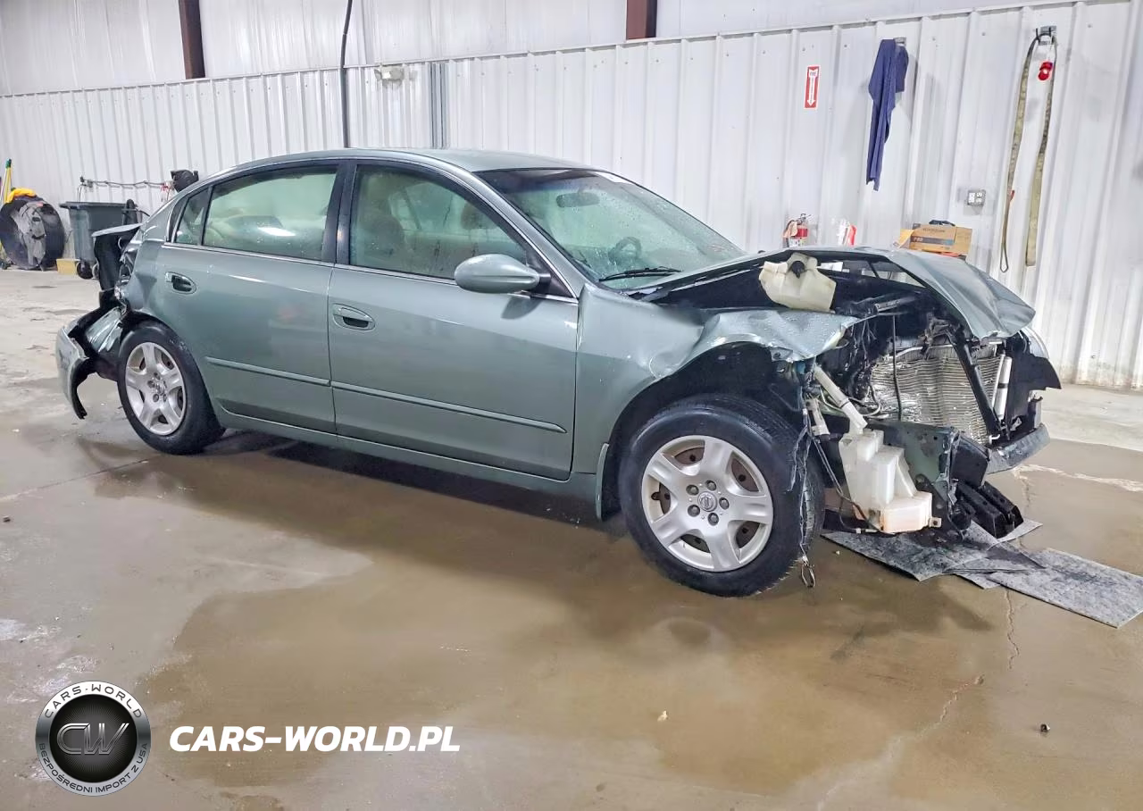 2003 Nissan Altima 2.5 VIN:1N4AL11D83C320100 - 4