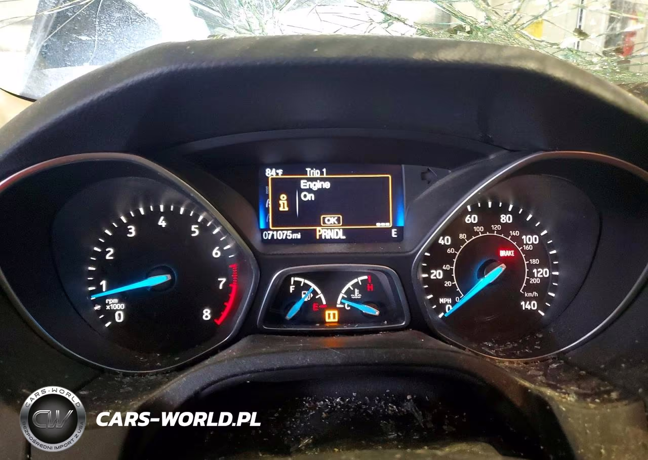 2017 Ford Focus Se VIN:1FADP3F21HL348039 - 9