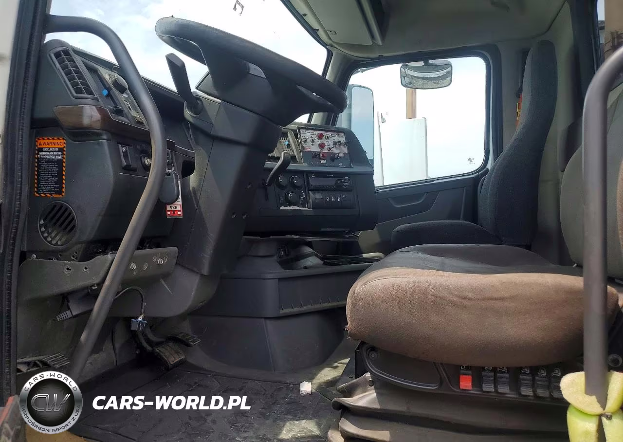 2019 Volvo Vnr Semi Truck VIN:4V4WC9EH0KN906986 - 7