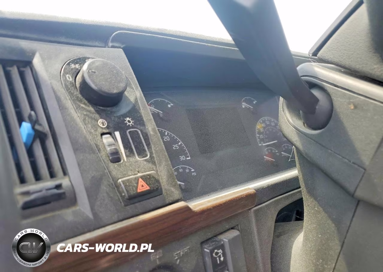 2019 Volvo Vnr Semi Truck VIN:4V4WC9EH0KN906986 - 9