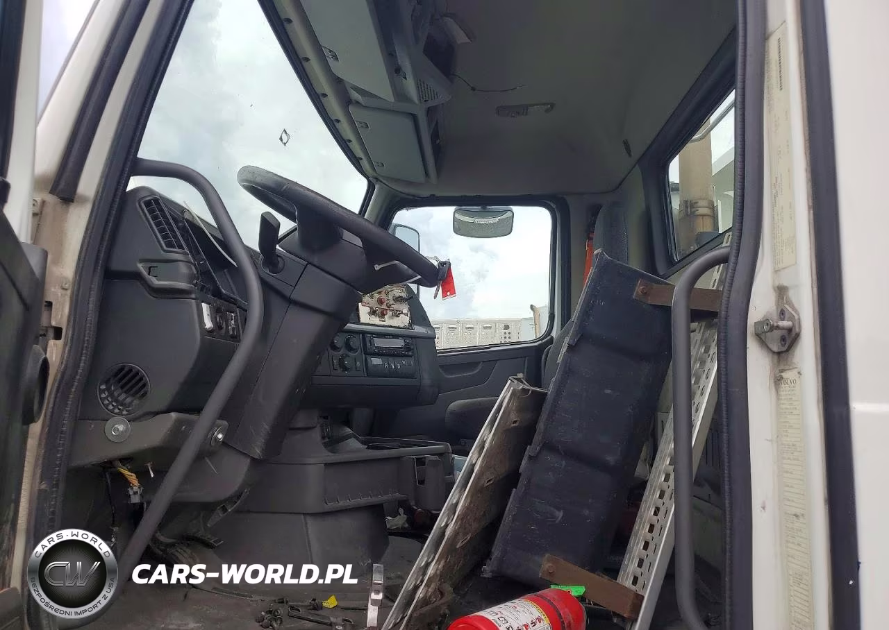 2019 Volvo Vnr Semi Truck VIN:4V4WC9EH2KN906987 - 7
