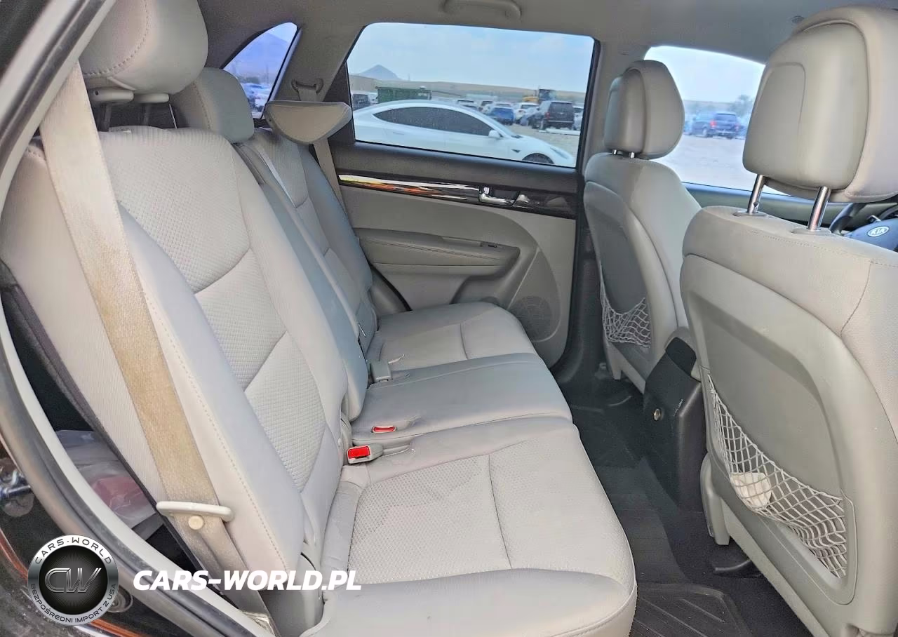 2011 Kia Sorento Lx VIN:5XYKT3A16BG149812 - 11