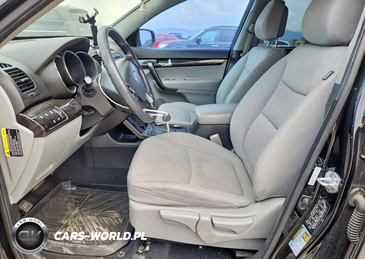 2011 Kia Sorento Lx VIN:5XYKT3A16BG149812 - 7