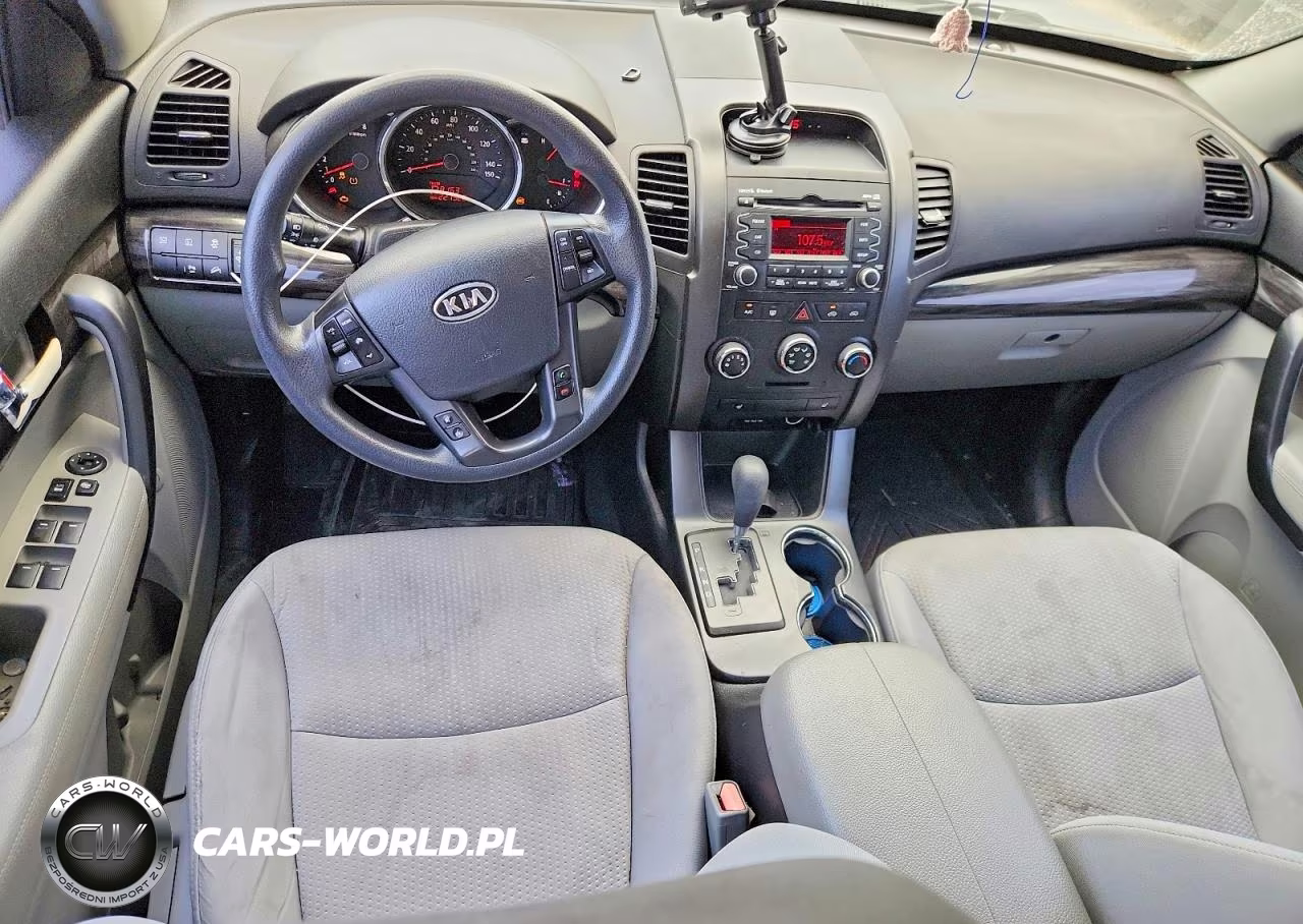 2011 Kia Sorento Lx VIN:5XYKT3A16BG149812 - 8