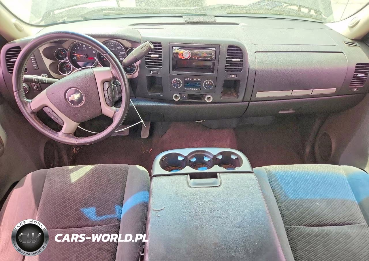2008 Chevrolet Silverado C1500 VIN:3GCEC13J08G190249 - 8