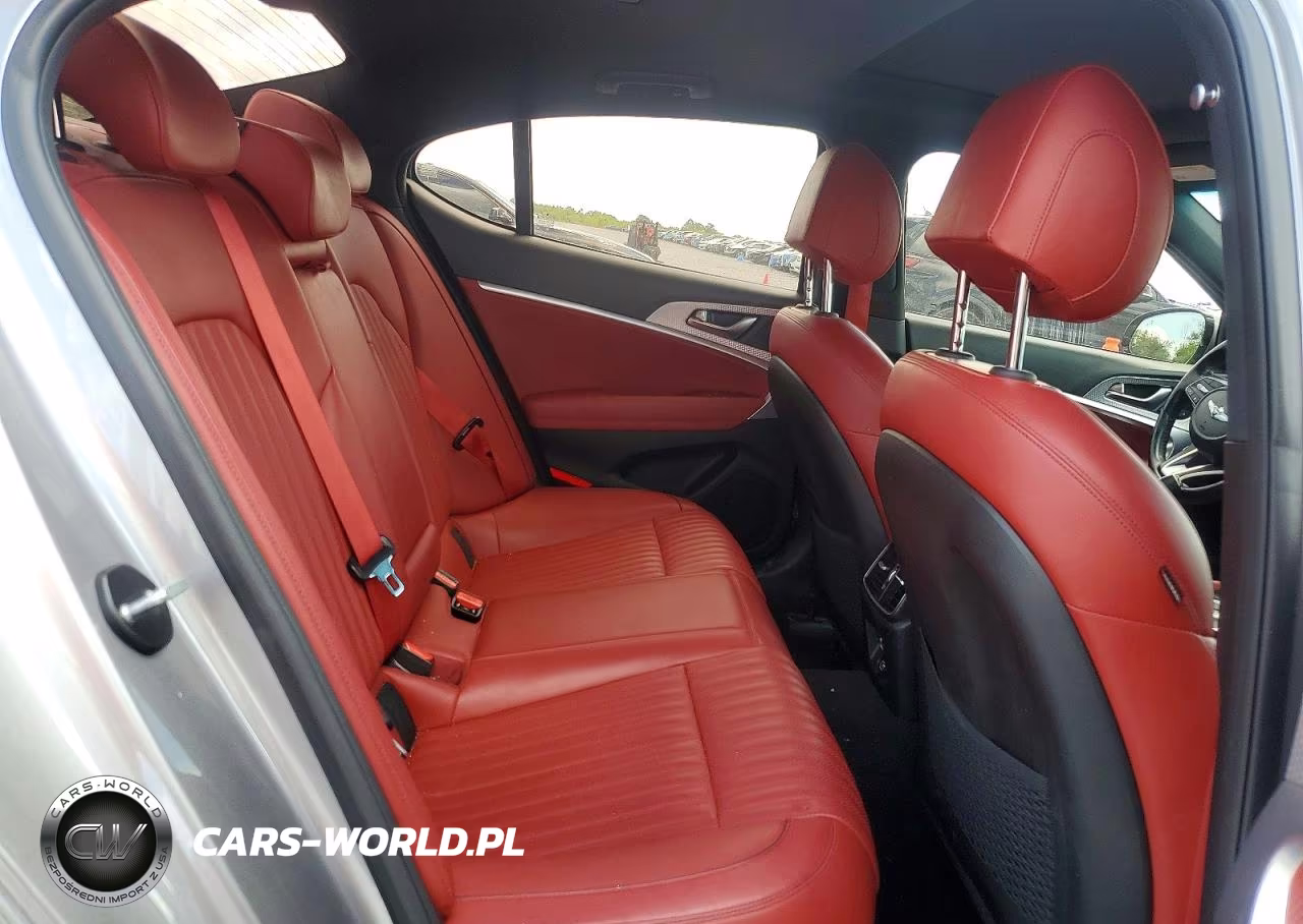 2023 Genesis G70 2.0T VIN:KMTG34TA4PU107722 - 10
