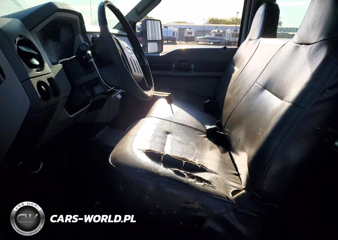 2010 Ford F250 Super Duty VIN:1FTSX2A59AEB31751 - 7