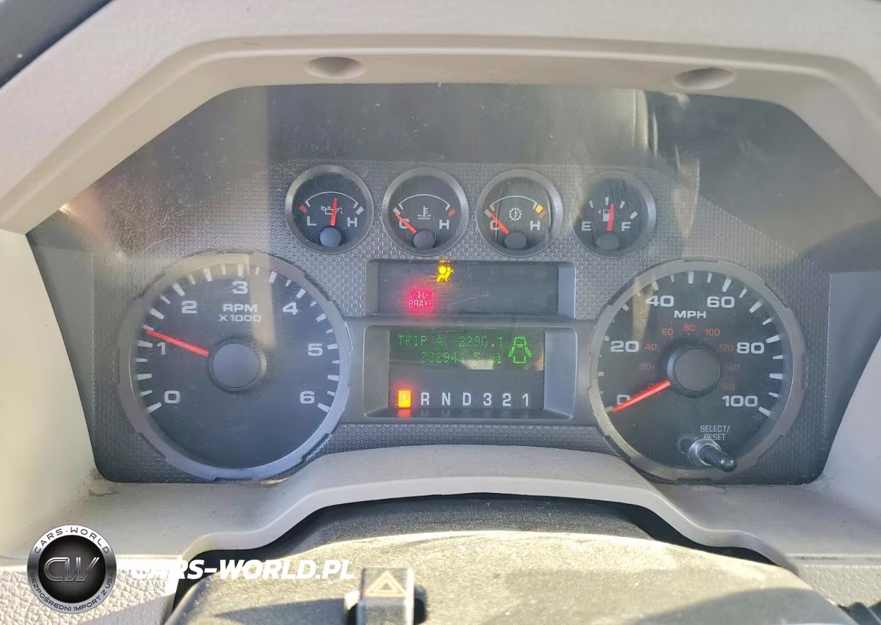 2010 Ford F250 Super Duty VIN:1FTSX2A59AEB31751 - 9