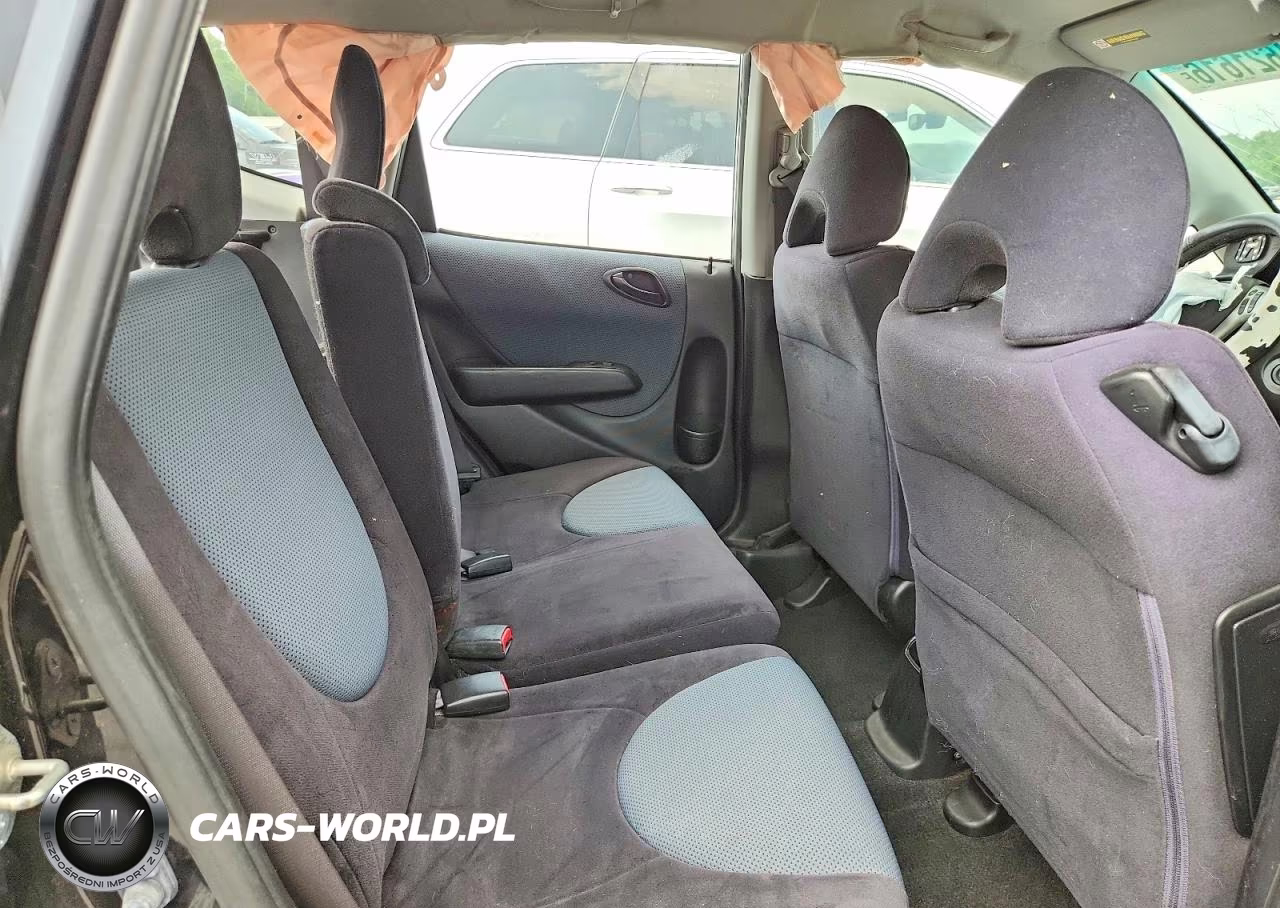 2008 Honda Fit Sport VIN:JHMGD38658S012821 - 10