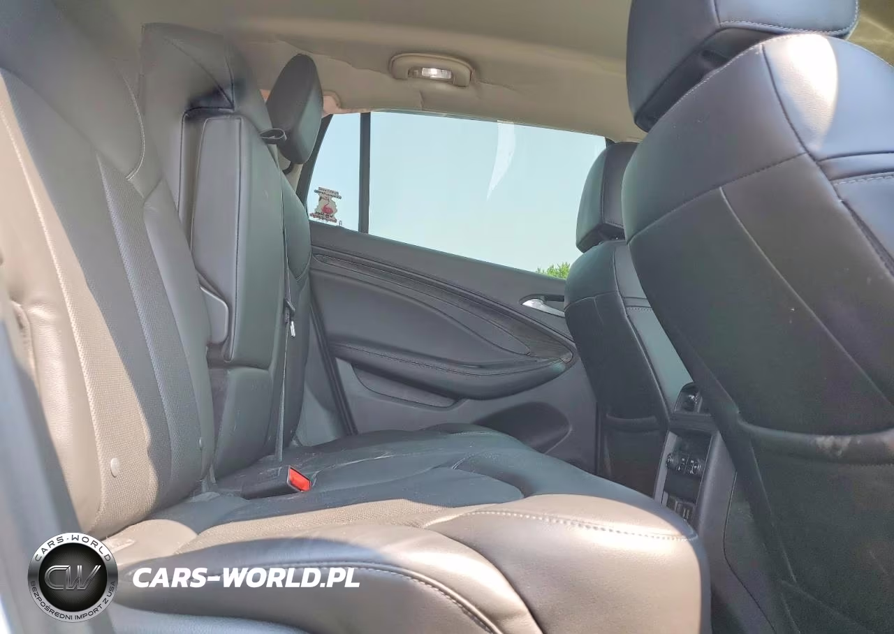 2020 Buick Envision Essence VIN:LRBFXCSA1LD122116 - 11